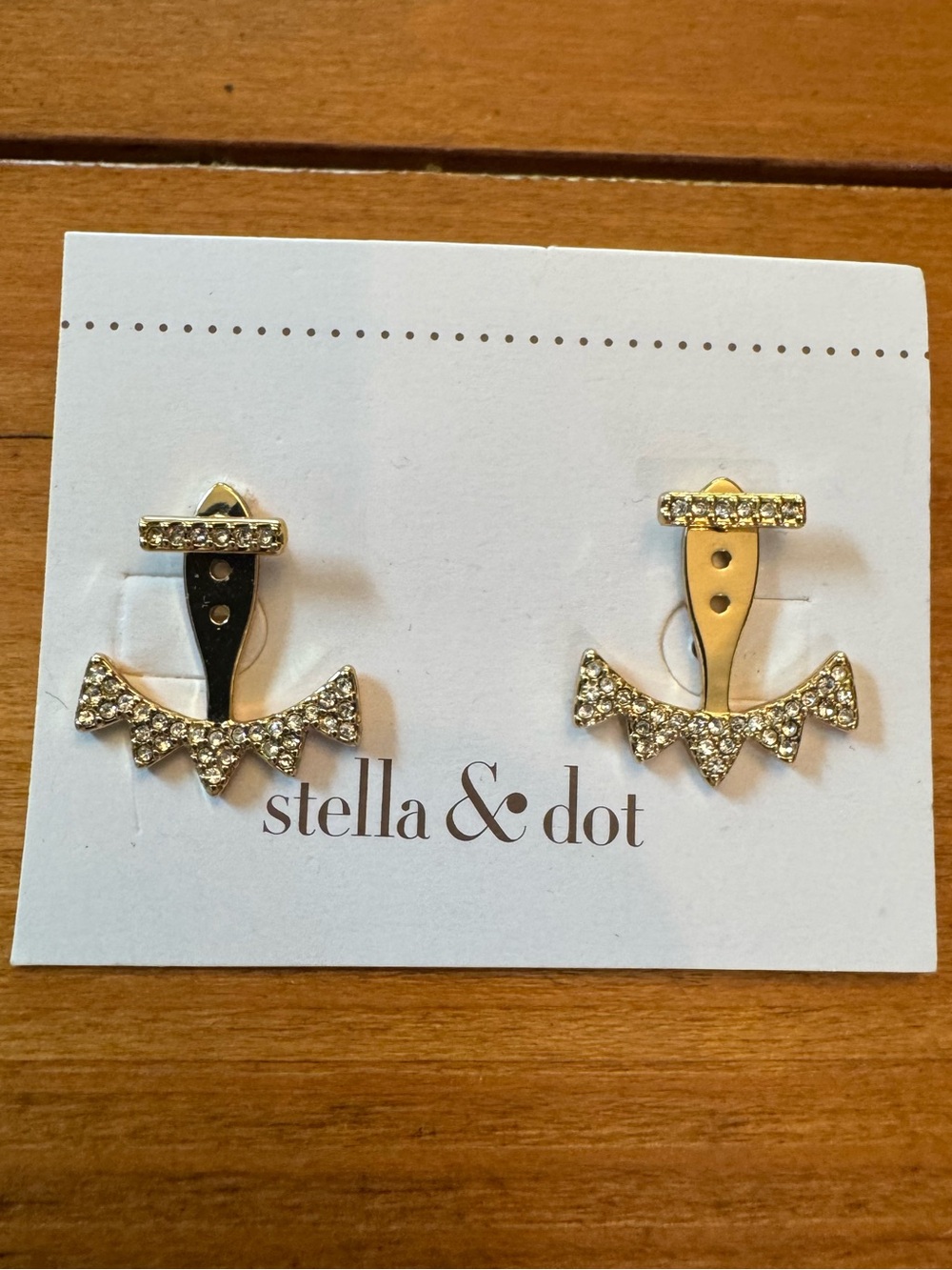 Like New ✨Stella & Dot Gold Crystal Bar & Chevron Earrings✨